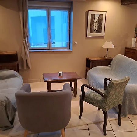 La Louviere Plein Coeur Beaujolais Degustation Possible Holiday home
