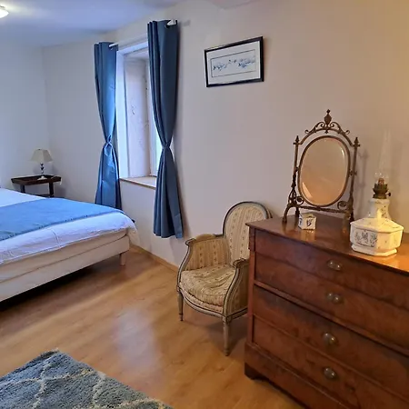Holiday home La Louviere Plein Coeur Beaujolais Degustation Possible Villie-Morgon